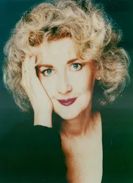 Julia Cameron Avatar
