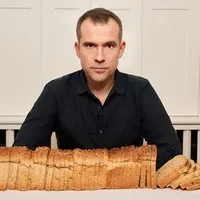 Chris van Tulleken Avatar