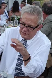 Brent Schlender Avatar